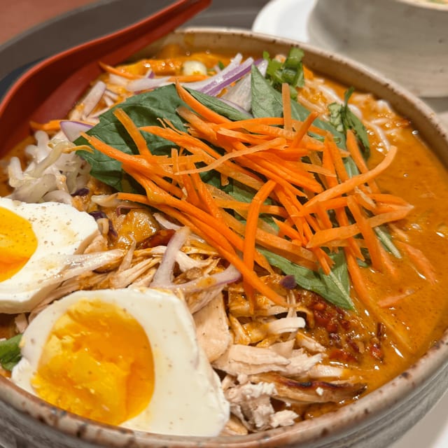 Khao Phun Chicken Soup (GF).