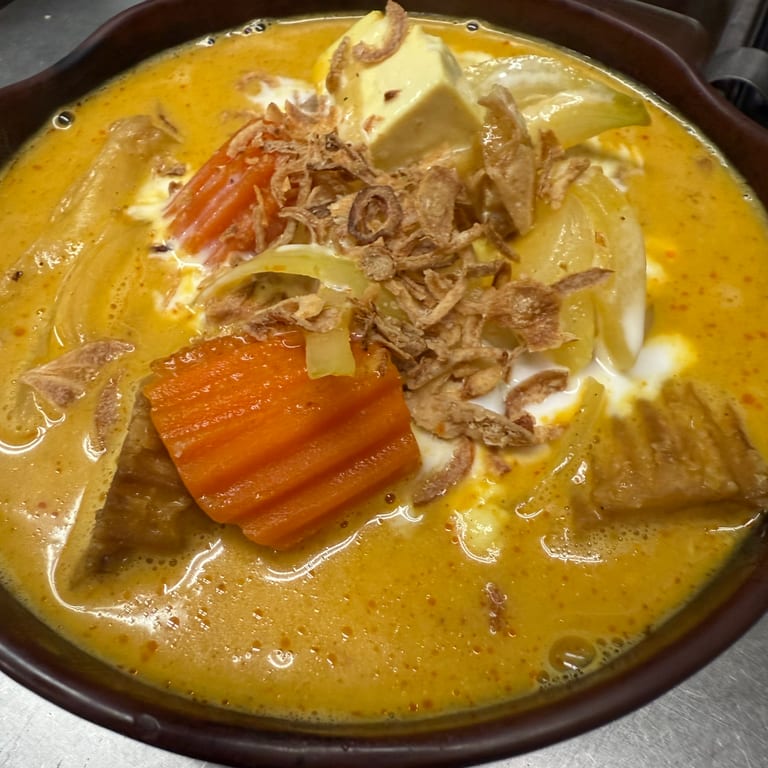 Delicious Yellow Curry Options