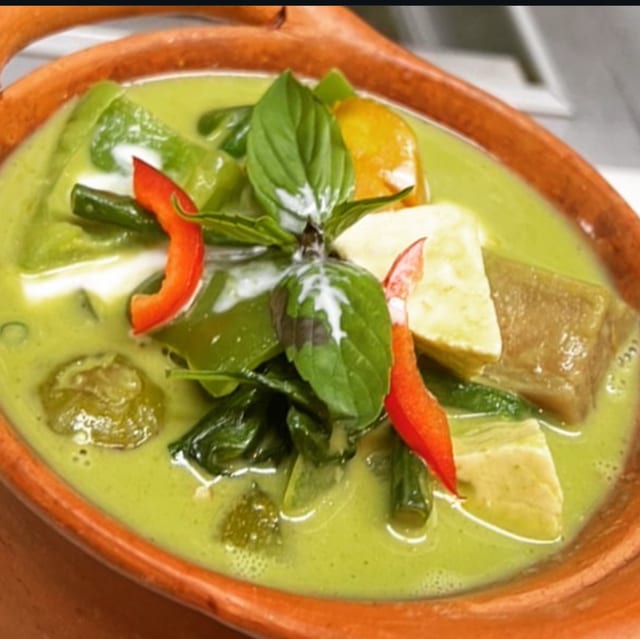 CP3: Gang-Keaw-Wan (Green Curry).