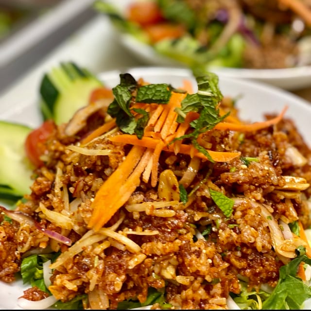 Crispy Coconut & Rice Salad (V) (GF).