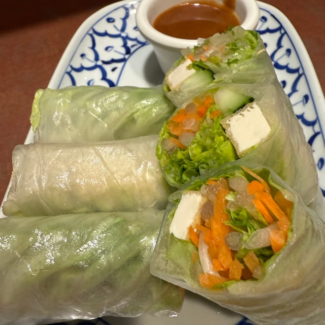 Po-Pia-Sod Veg: Fresh Rolls.