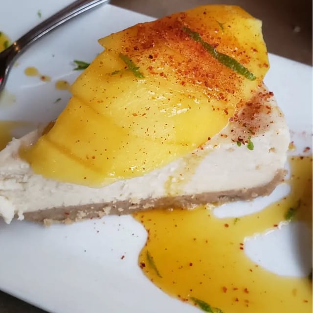 Vegan Cheesecake (GF).